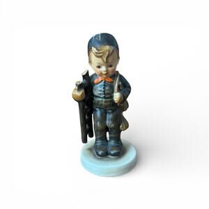Goebel Hummel Chimney Sweep 4" Figurine #12 2/0 TMK-6 1987 Boy with Ladder